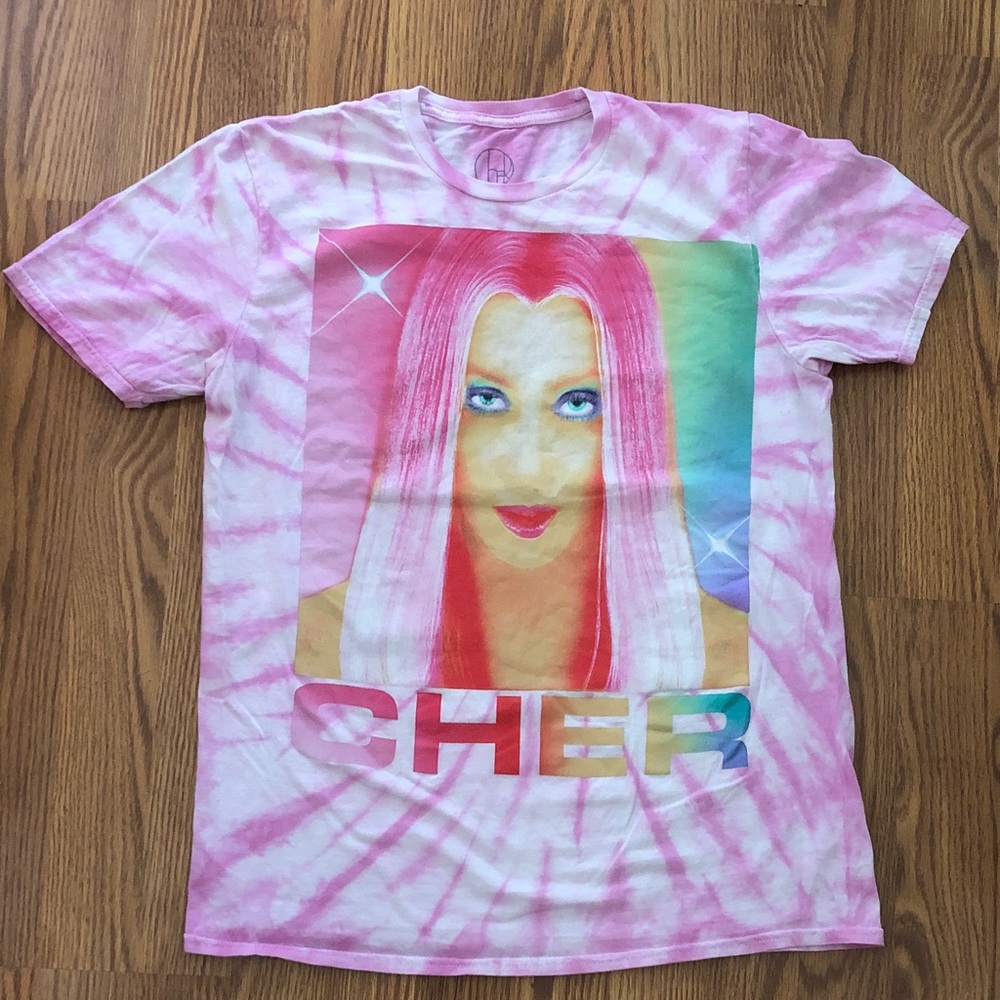 Cher Tie-Dye Graphic Tee in Pink size large